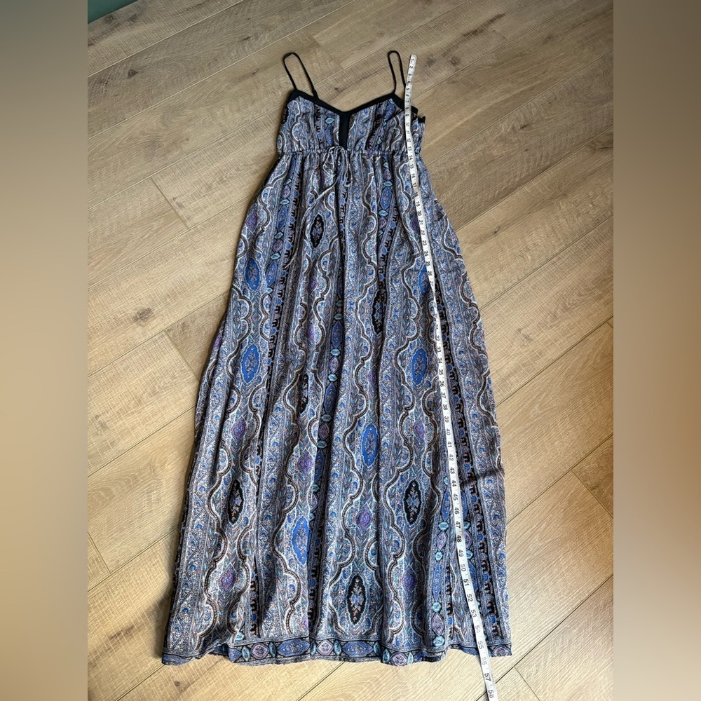 Doe & Rae Gray and Black Sleeveless Sweetheart Maxi Sundress - Picture 4 of 6